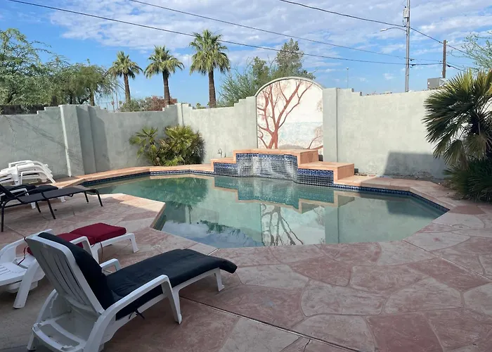 1 Fq Story Downtown Guest house Phoenix