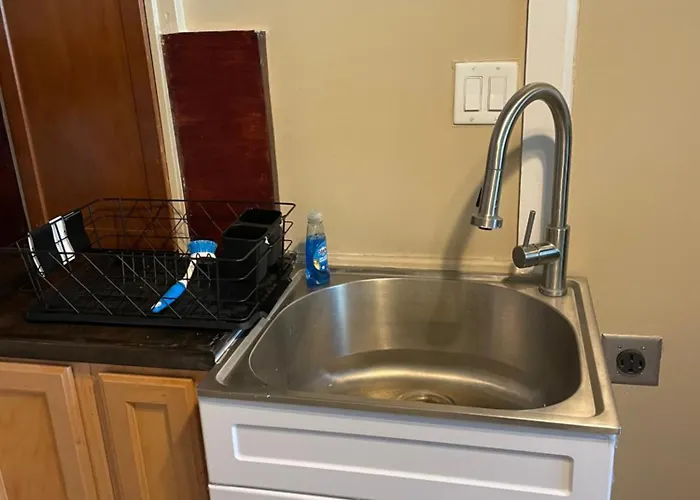 1 Fq Story Downtown Guest house