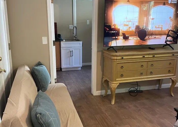 1 Fq Story Downtown Guest house Phoenix